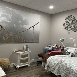 Elina Skincare - Skincare room