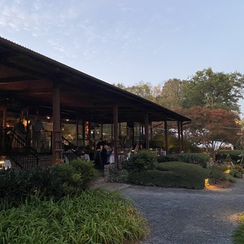 Canoe - Outside seating - New American Near Me - Atlanta, Georgia