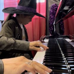 Piano lessons West LA