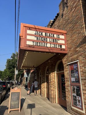 Wealthy Theatre by null