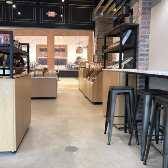 Tous Les Jours - Bakeries Near Me - Vernon Hills, Illinois