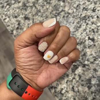 Esta Nail Spa - Nails - Nail Salons Near Me - Menifee, California Esta Nail Spa - Nails - Nail Salons Near Me - Menifee, California