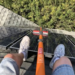 Allbright Solar Panel Cleaning - No problem, I'm wearing a harness!