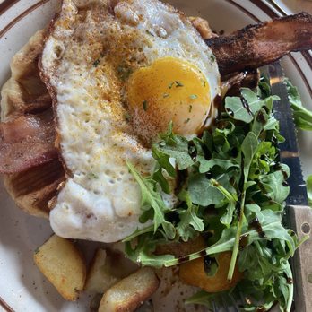 Café Etoile - Bacon and Egg Croffle - French Near Me - Berkeley, California Café Etoile - Bacon and Egg Croffle - French Near Me - Berkeley, California