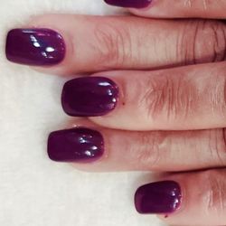 Iconic Nail Spa - Acrylic manicure