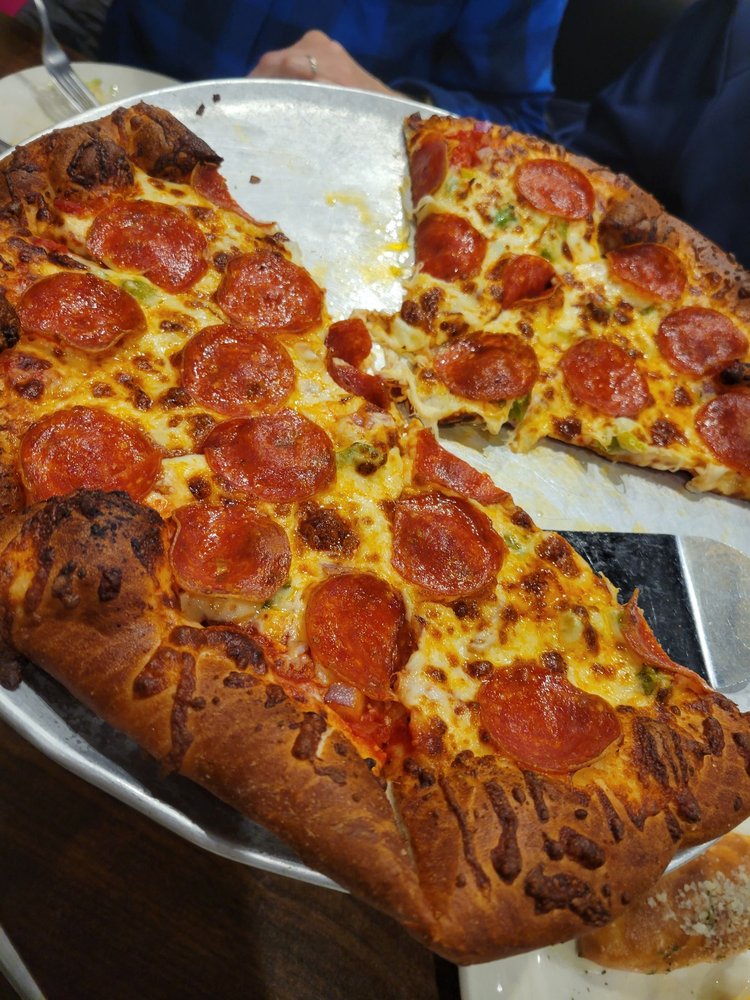 ZIANOS ITALIAN EATERY 52 Photos & 76 Reviews 5907 Covington Rd