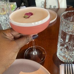 The bartender recommended this drink. Totally forgot the name of it The bartender recommended this drink. Totally forgot the name of it