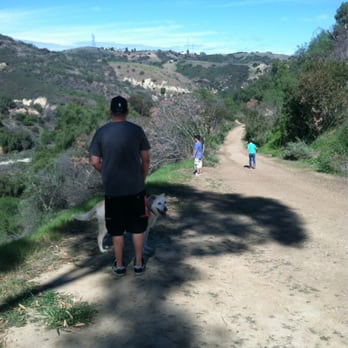 Arroyo Pescadero Park - Hiking Near Me - Whittier, California