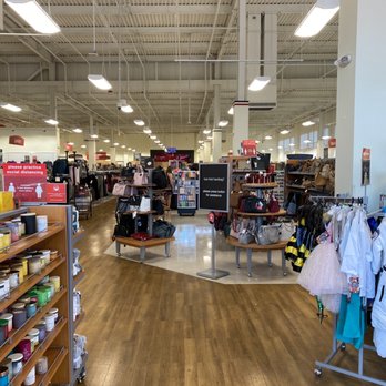 TJ Maxx - Clean store - Department Stores Near Me - Las Vegas, Nevada TJ Maxx - Clean store - Department Stores Near Me - Las Vegas, Nevada
