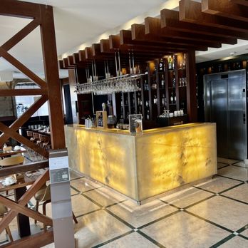 Turim Terreiro do Paço - Full Bar - Hotels Near Me - Lisbon, 11