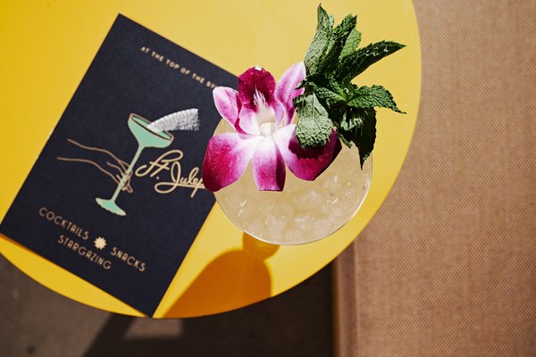 St. Julep by null
