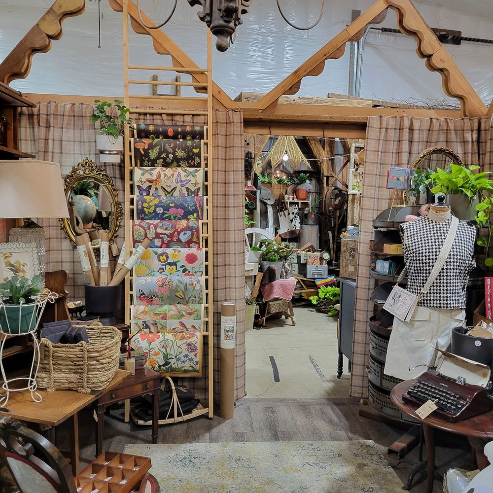 Furbish - Antiques Near Me - Salem, Oregon Furbish - Antiques Near Me - Salem, Oregon