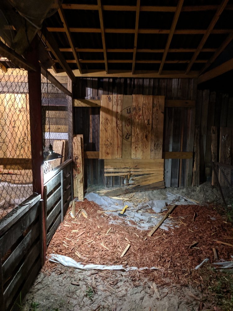 SARASOTA AXE THROWING CLUB 30 Photos 975 1/2 Cattlemen Rd, Sarasota