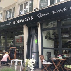 U Dziewczyn - Otwarte wtorek - niedziela 10:30 - 22:00, a w poniedziałki 12:00 - 22:00