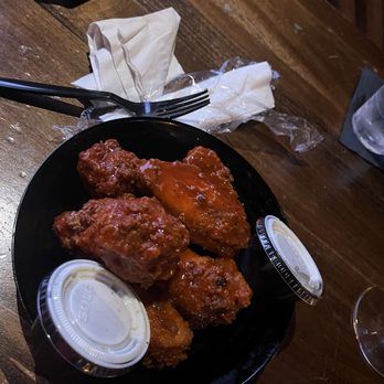 IZKINA - 6 piece Wings - Lounges Near Me - Dallas, Texas IZKINA - 6 piece Wings - Lounges Near Me - Dallas, Texas