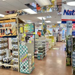 Friendly Package Liquors - Beer and things