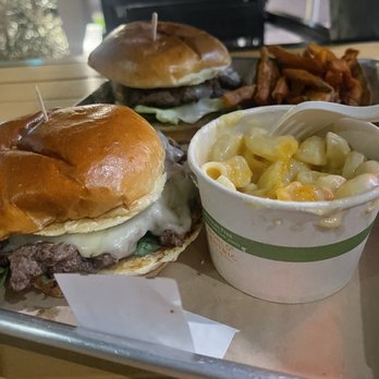 The Melt - Burgers Near Me - Oakland, California