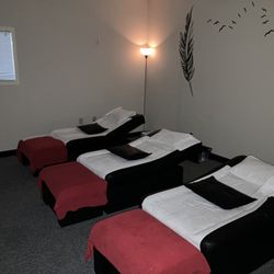 Happy Foot Massage - Inside