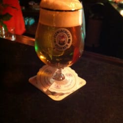 Gaststätte Zum Flensburger - hier wird ein sehr gut gezapftes Flens ausgeschenkt