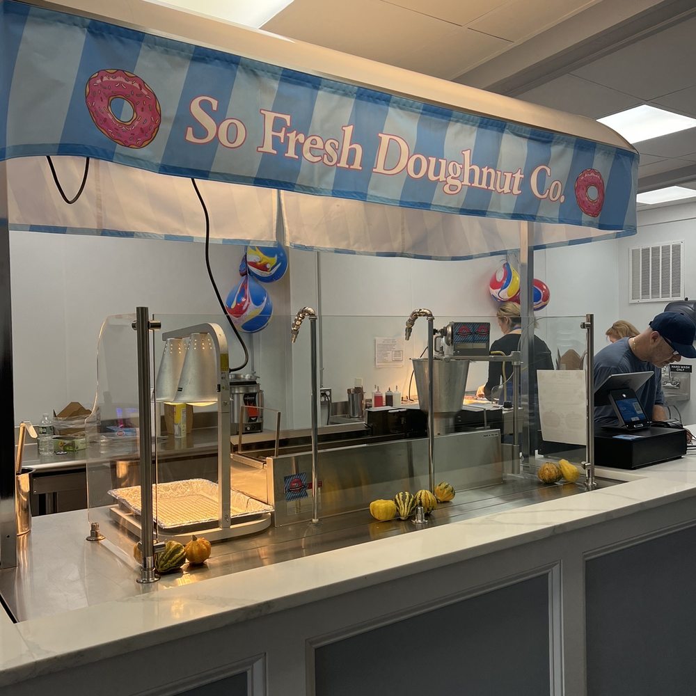 So Fresh Doughnut Co. - customers preparing doughnuts - Donuts Near Me - Stamford, Connecticut
