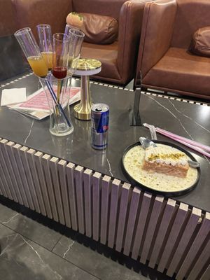 Lush Café by null