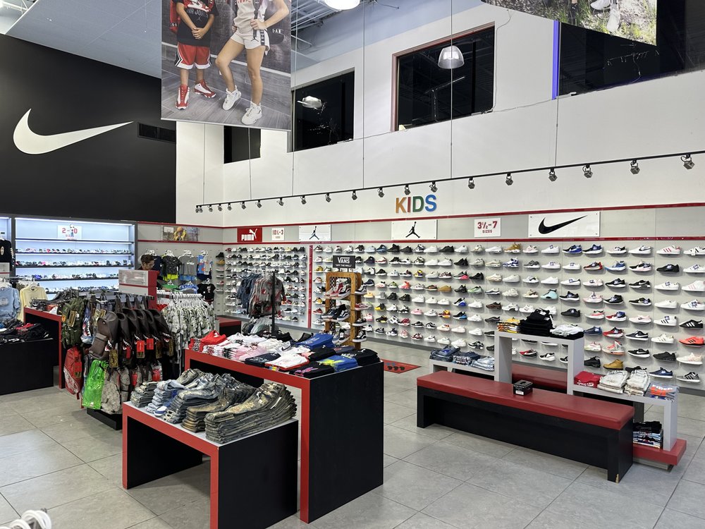 JUST FOR SPORTS Updated August 2024 22 Photos & 22 Reviews 3300