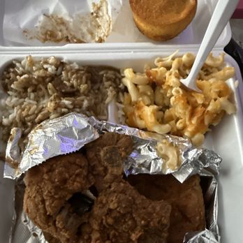 Granny’s Soulfood - Fried Pork Chop, Macaroni & Cheese, Rice & Gravy - Soul Food Near Me - Stockbridge, Georgia