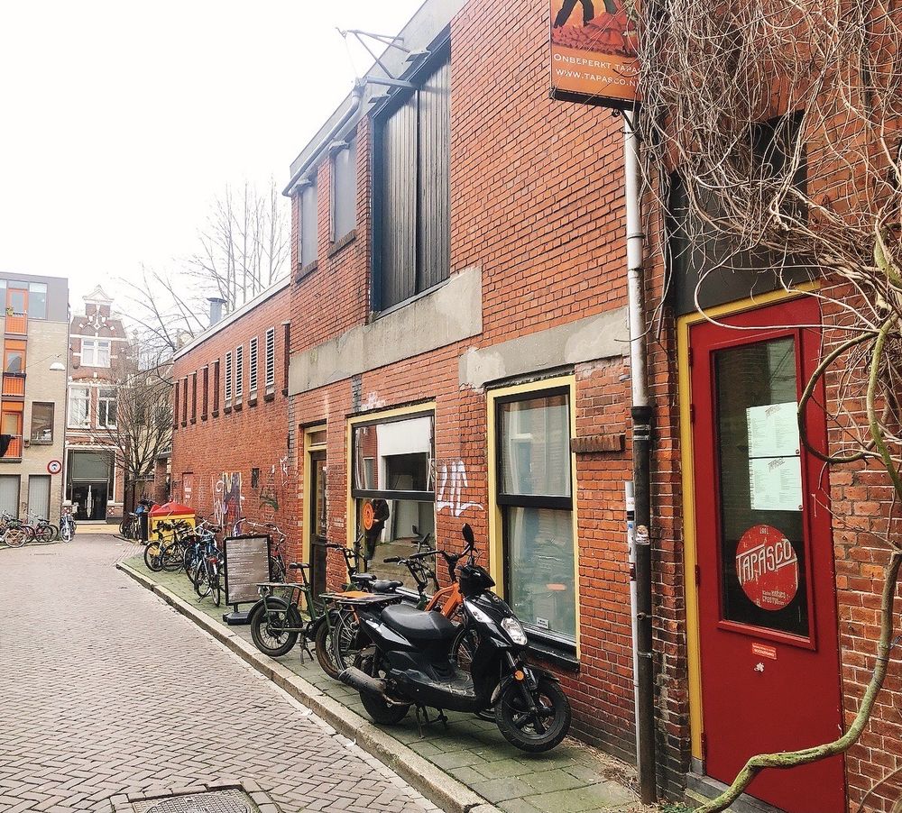 SMOKE‘S DELI ALLEY Haddingestraat 3, Groningen, The Netherlands