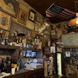 Genoa Bar