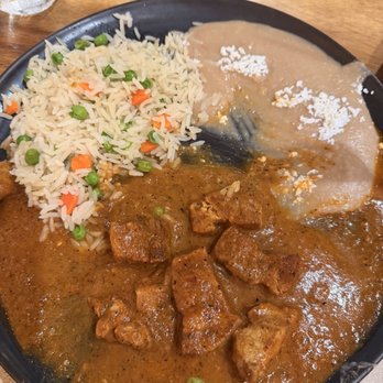 Pradera Brunch - Chicharron de Pork Belly en Salsa Roja - Breakfast & Brunch Near Me - Costa Mesa, California