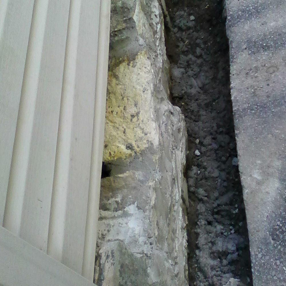 Burriss Masonry - I purchased a few bags of mortar and some trowels, thinking I could fix my foundation myself. - Masonry/Concrete Near Me - Kingston, Ontario Burriss Masonry - I purchased a few bags of mortar and some trowels, thinking I could fix my foundation myself. - Masonry/Concrete Near Me - Kingston, Ontario