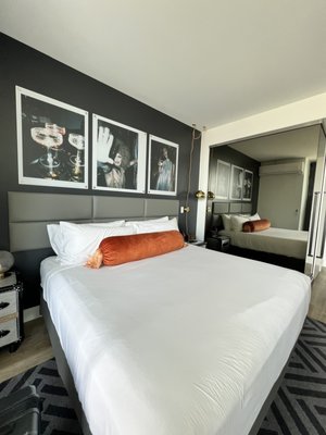 The ENGLiSH Hotel, Las Vegas, a Tribute Portfolio Hotel by null