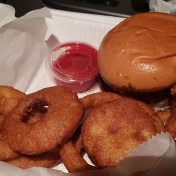 Ziggy's Pizza - Delicious sandwich and phenomenal onion rings. - Pizza Near Me - West Lebanon, New Hampshire Ziggy's Pizza - Delicious sandwich and phenomenal onion rings. - Pizza Near Me - West Lebanon, New Hampshire