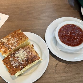 Tavola Trattoria - Table bread service - Italian Near Me - Jacksonville, Florida Tavola Trattoria - Table bread service - Italian Near Me - Jacksonville, Florida