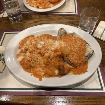 Twin Oaks Restaurant - Veal parm - Italian Near Me - Cranston, Rhode Island Twin Oaks Restaurant - Veal parm - Italian Near Me - Cranston, Rhode Island