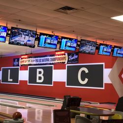 Bowlero Mount Prospect