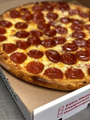 Original Hometown Pizza by null