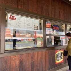 Roy's Big Burger - Order window