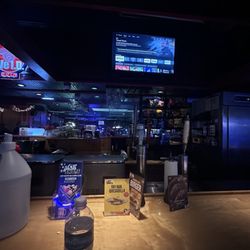 Hot Shots Billiards Club