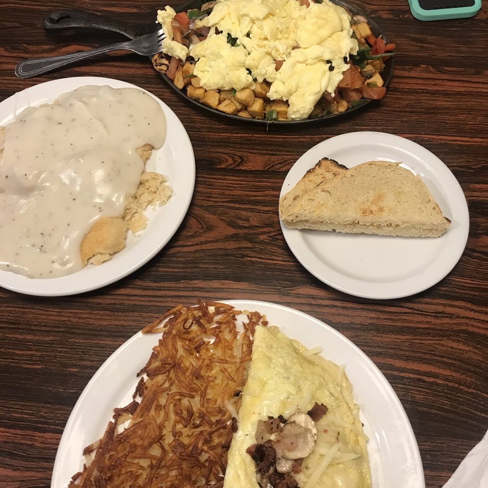 Crackin' & Stackin' - Breakfast & Brunch Near Me - Central Point, Oregon Crackin' & Stackin' - Breakfast & Brunch Near Me - Central Point, Oregon