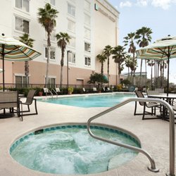 Embassy Suites by Hilton Orlando Airport - Outdoor Hot Tub