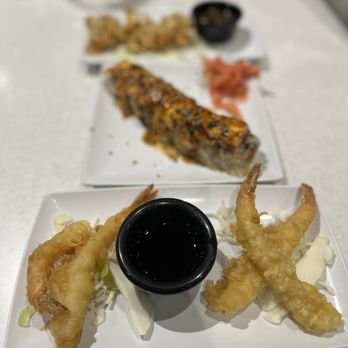 Trapper's Sushi - *Tempura Shrimp (App) *Trump HALF Roll *Gyoza - Asian Fusion Near Me - Avondale, Arizona Trapper's Sushi - *Tempura Shrimp (App) *Trump HALF Roll *Gyoza - Asian Fusion Near Me - Avondale, Arizona