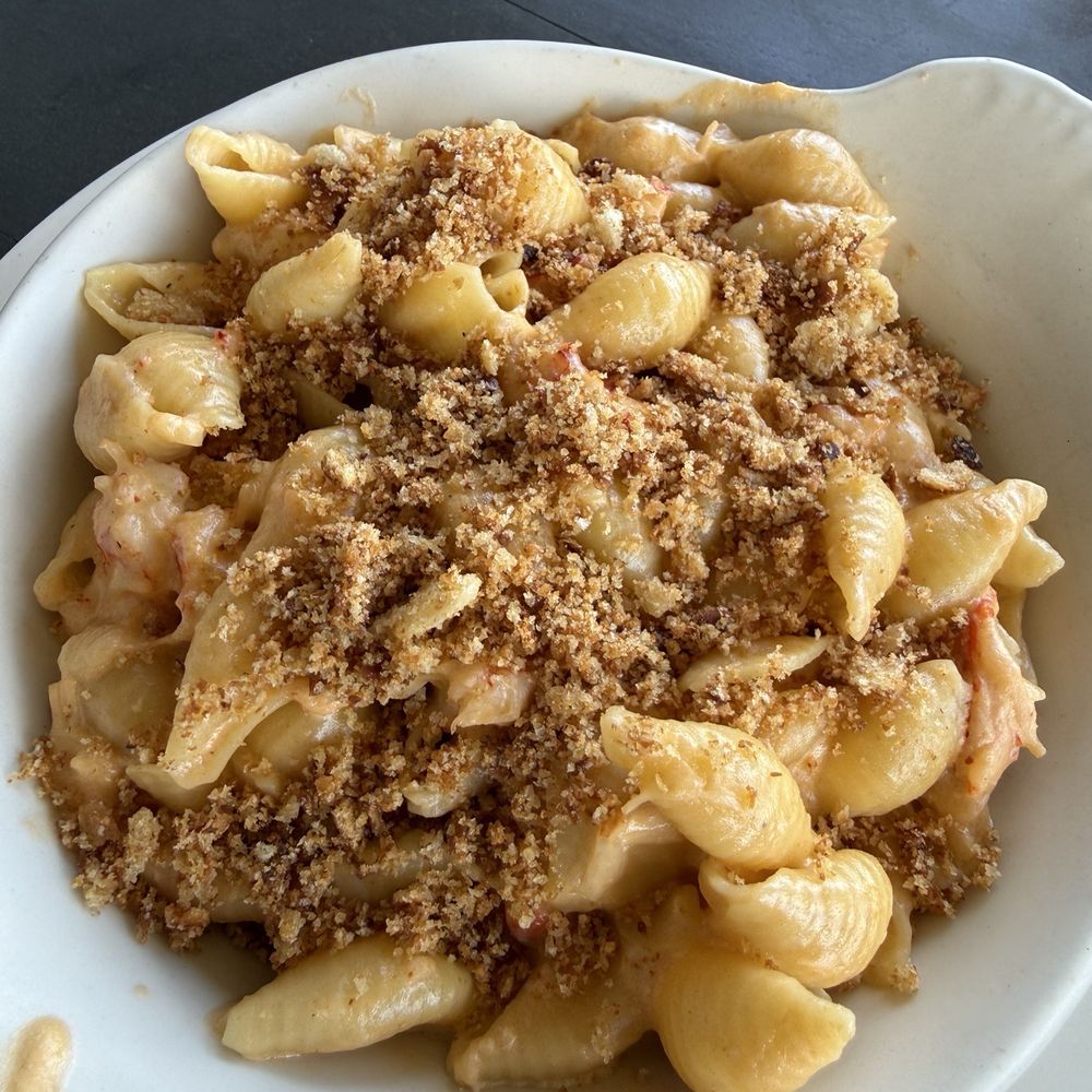 Lombard's Seafood Grille - Lobster Mac and Cheese - Seafood Near Me - Orlando, Florida