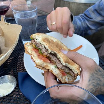 Guest House Grill - Guest House Burger - Steakhouses Near Me - Atascadero, California Guest House Grill - Guest House Burger - Steakhouses Near Me - Atascadero, California