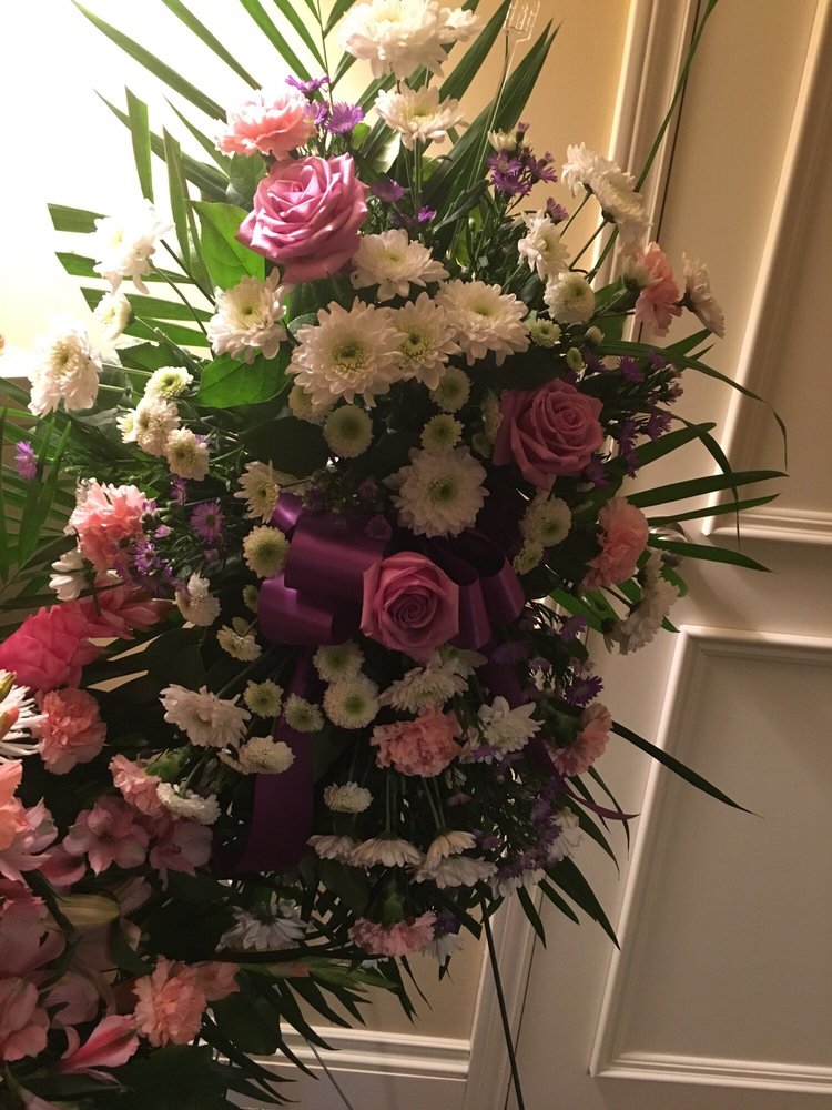 CANAFLORA Updated August 2024 27 Reviews 2640 Lancaster, Ottawa