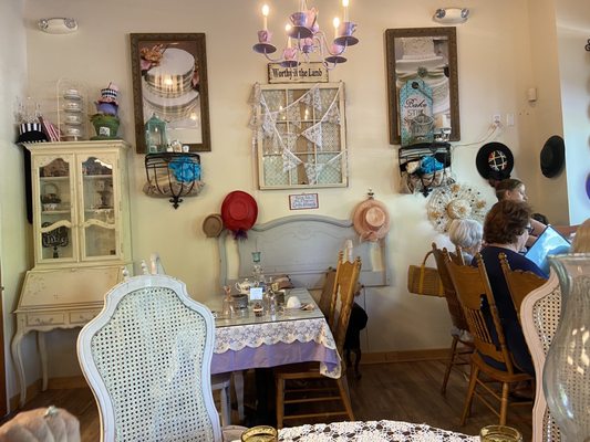 Jessa's tea parlor by null