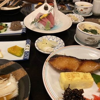 Yoshitsune Restaurant - All the things. - Japanese Near Me - Honolulu, Hawaii Yoshitsune Restaurant - All the things. - Japanese Near Me - Honolulu, Hawaii