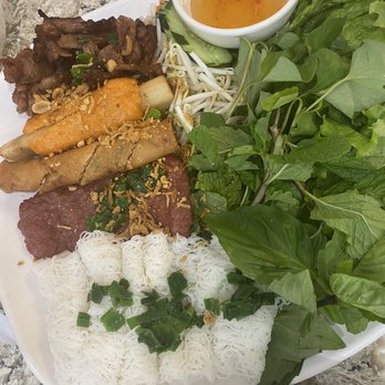 Pho Que Huong - Vietnamese Near Me - Honolulu, Hawaii Pho Que Huong - Vietnamese Near Me - Honolulu, Hawaii
