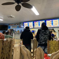 Los Cabos Mexican and Seafood - Order counter