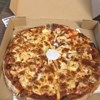 Sahara Pizza - 12" Pepperoni & pineapple - Pizza Near Me - The Dalles, Oregon Sahara Pizza - 12" Pepperoni & pineapple - Pizza Near Me - The Dalles, Oregon